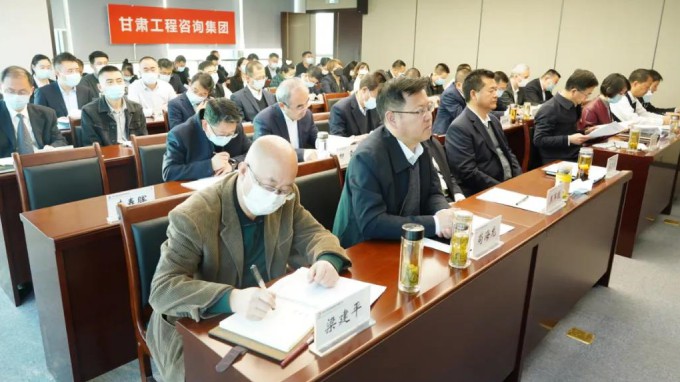 伟德国际victor·1946源自集团召开机关工会第一次会员大会