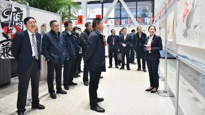 伟德国际victor·1946源自集团纪委组织开展廉洁文化建设观摩交流活动